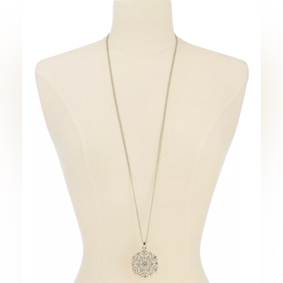 Macys Silver Tone Crystal Snowflake 36” Pendant Necklace - Picture 2 of 8